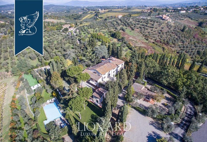 Image No.2-Villa de 24 chambres à vendre à Florence