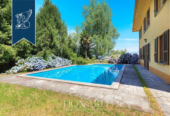Image No.8-7 Bed Villa for sale