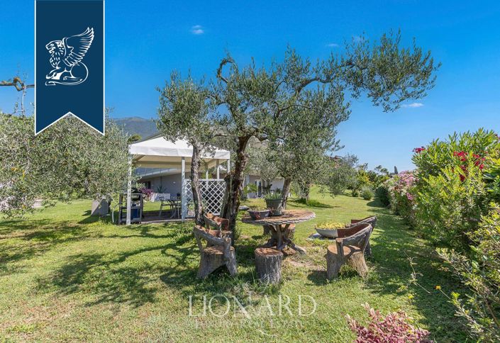 Image No.11-4 Bed Villa for sale