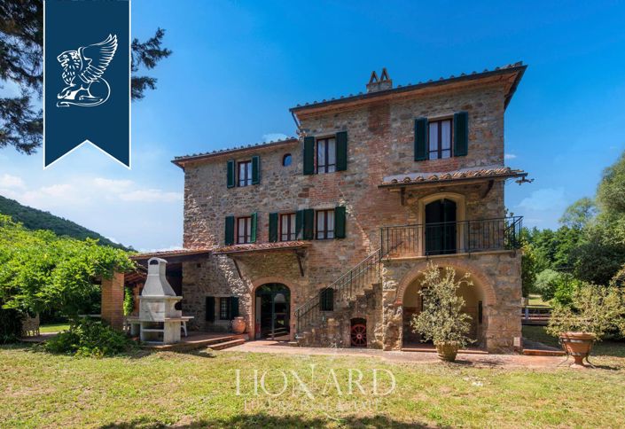 Image No.6-8 Bed Villa for sale