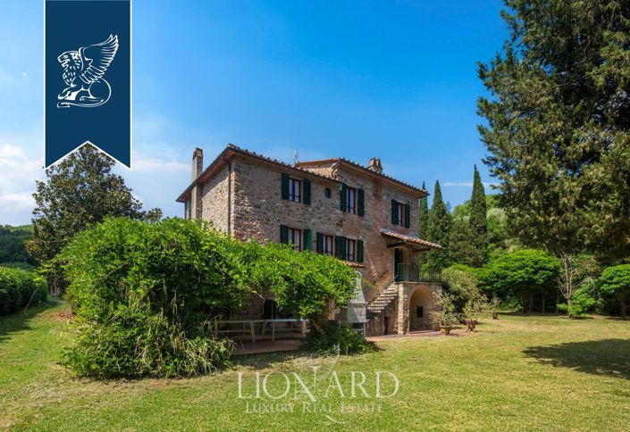 Image No.7-8 Bed Villa for sale