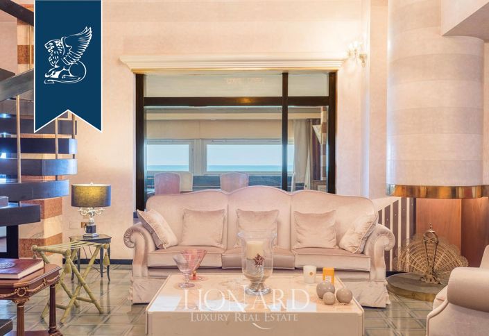 Image No.11-6 Bed Apartment for sale