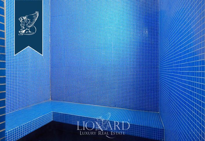 Image No.19-3 Bed Flat for sale