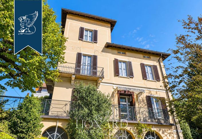 Image No.3-7 Bed Villa for sale
