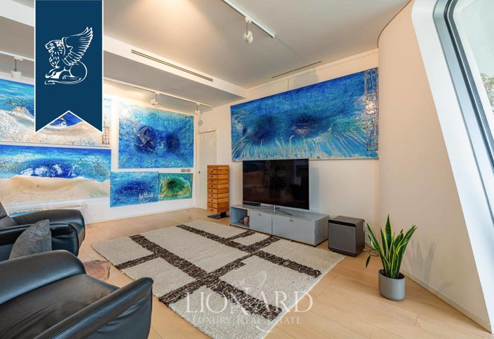 Image No.9-3 Bed Apartment for sale