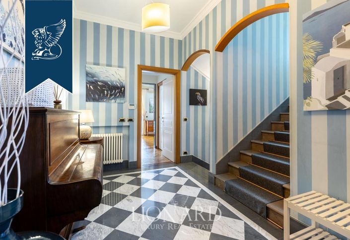 Image No.20-4 Bed Villa for sale