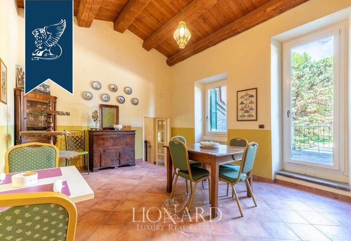 Image No.22-8 Bed Villa for sale