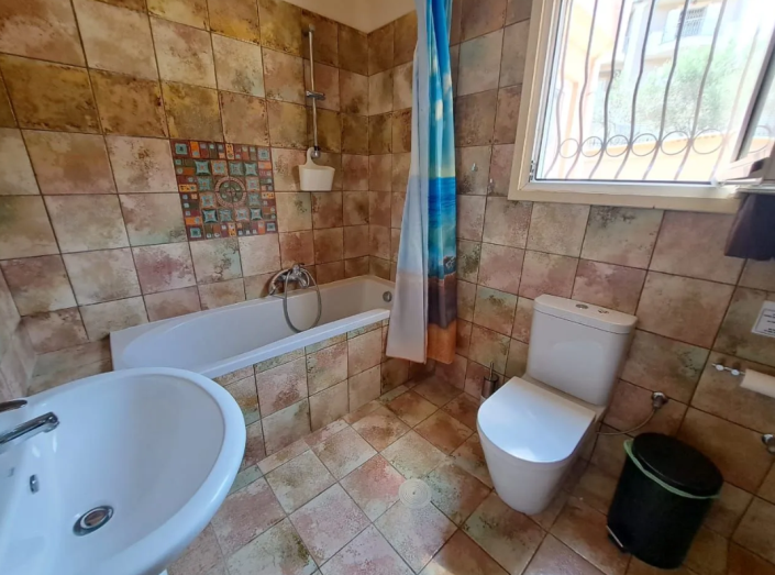 Image No.23-4 Bed Villa for sale