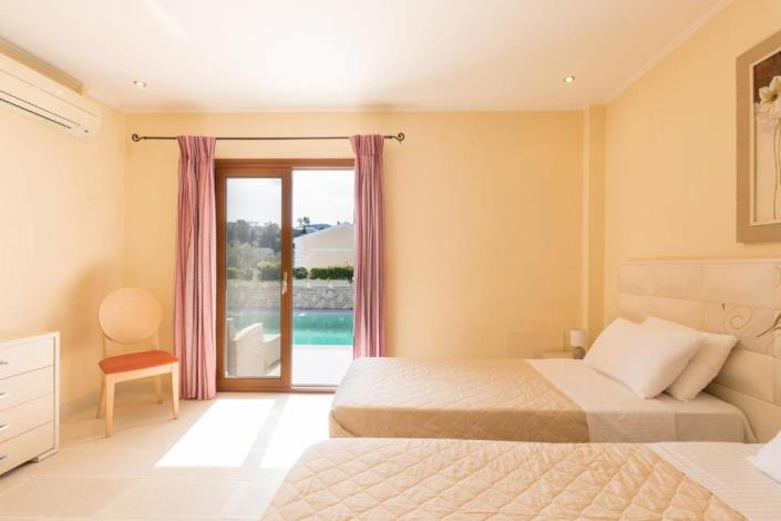 Image No.23-4 Bed Villa for sale