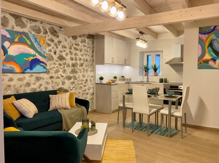 Image No.8-2 Bed Maisonette for sale
