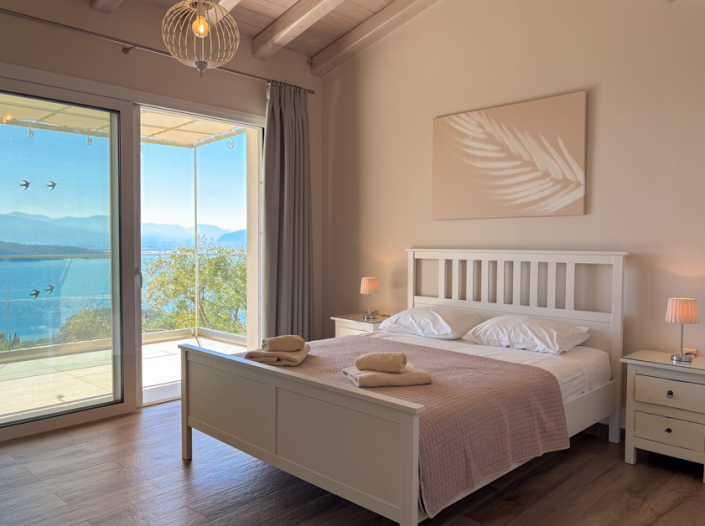 Image No.58-4 Bed Villa for sale