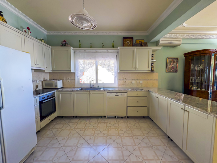 Image No.27-4 Bed Villa for sale