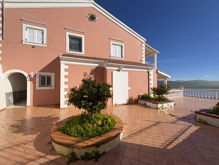 Image No.17-4 Bed Villa for sale