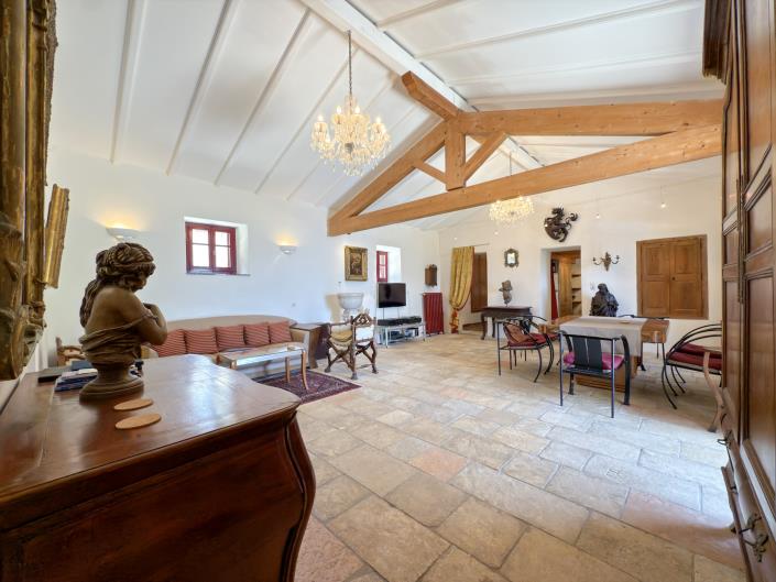 Image No.44-2 Bed Villa for sale