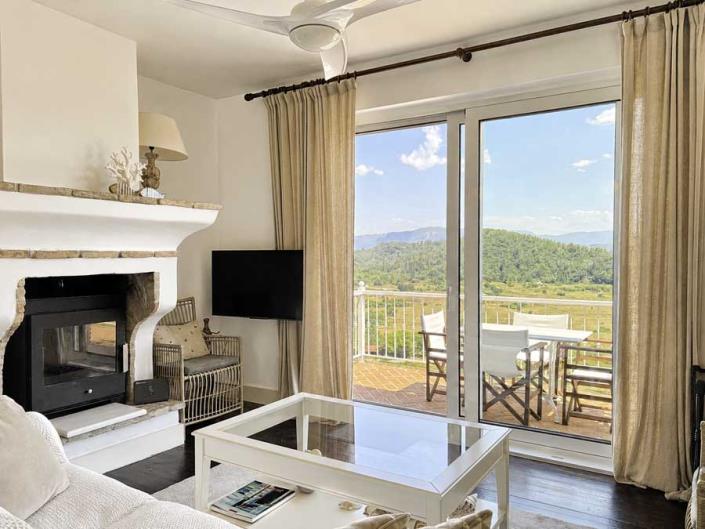 Image No.23-2 Bed Apartment for sale