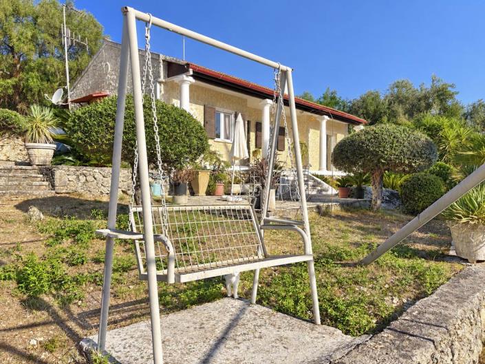 Image No.4-3 Bed House for sale