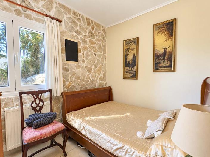 Image No.14-3 Bed House for sale