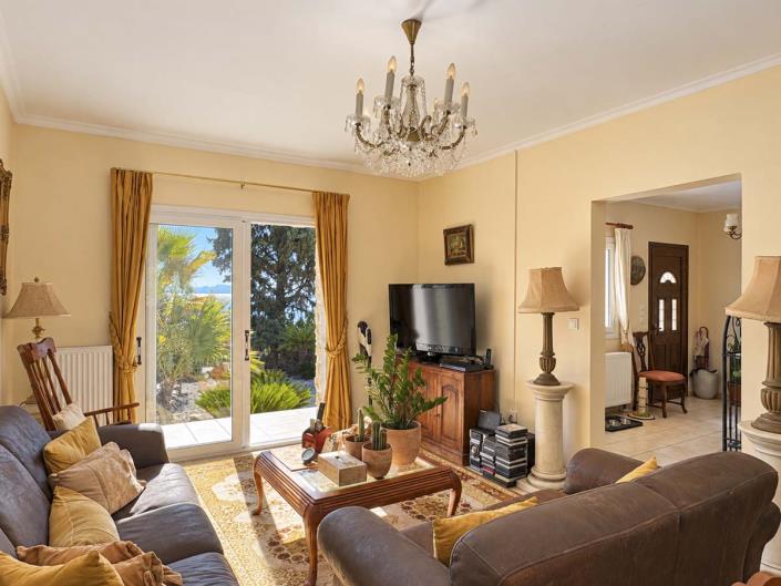 Image No.18-3 Bed House for sale