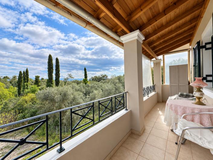 Image No.15-3 Bed House for sale