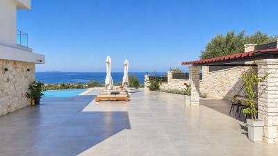 Luxury-4-Bedroom-Villa-with-Infinity-Pool---Panoramic-Sea-Views--Acharavi----1-950-000--3-