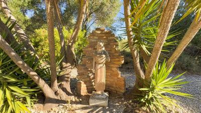 Detached-Two-Bedroom-Bungalow-with-Panoramic-Sea-Views--Perama----350-000--1-