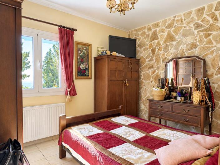 Image No.34-3 Bed House for sale