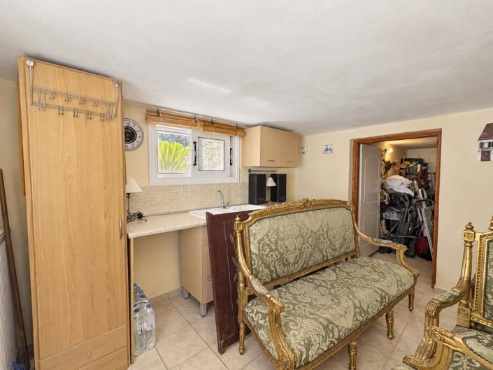 Image No.45-3 Bed House for sale