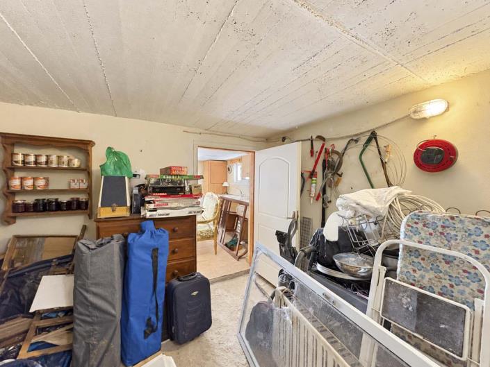 Image No.47-3 Bed House for sale