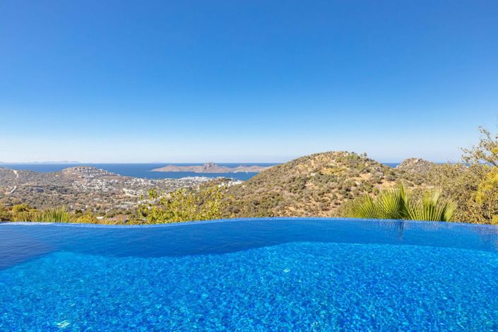 Image No.4-6 Bed Villa for sale