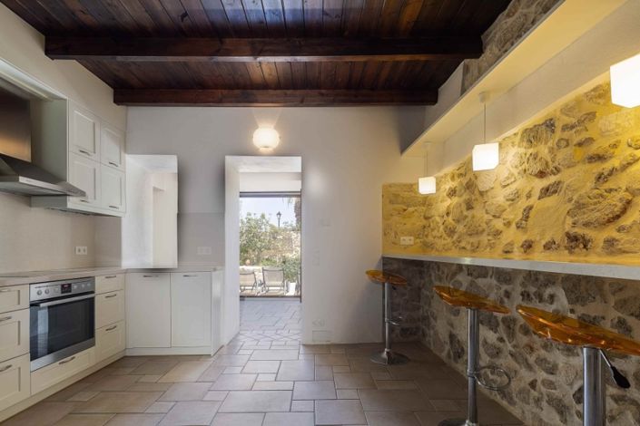 Image No.4-4 Bed House for sale