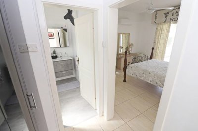 63464-detached-villa-for-sale-in-sea-cavesori
