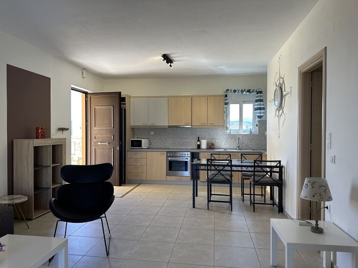 Image No.3-Appartement de 2 chambres à vendre à Geropotamos 