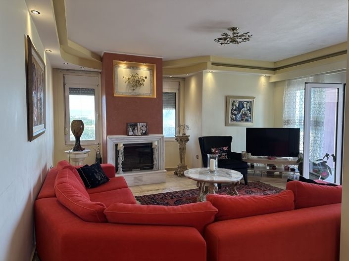 Image No.7-6 Bed Property for sale