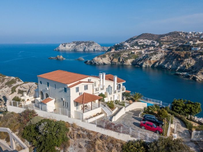 Image No.2-7 Bed Property for sale