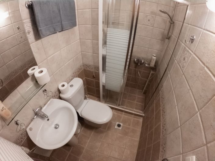 Image No.11-3 Bed House for sale