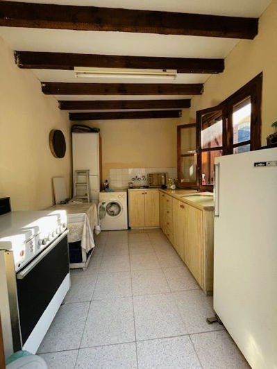 Image No.6-Propriété de 5 chambres à vendre à Larnaca