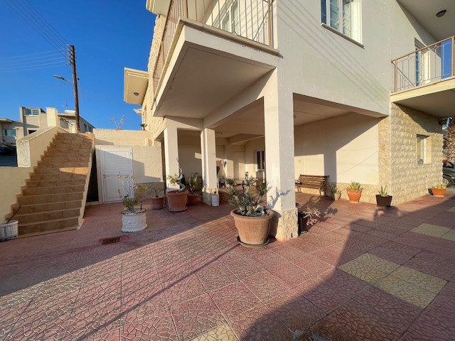 Image No.3-Propriété de 3 chambres à vendre à Larnaca