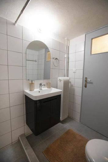 Image No.21-2 Bed Apartment for sale