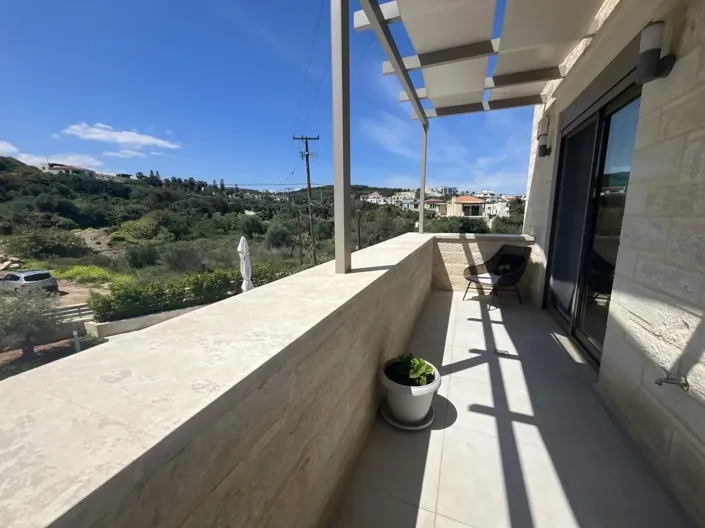 Image No.18-3 Bed House for sale