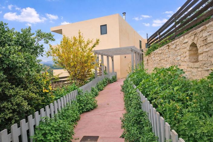 Image No.5-4 Bed House for sale