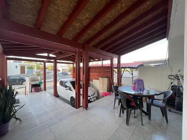 Image No.3-2 Bed House for sale