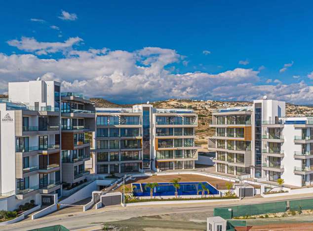 Image No.10-3 Bed Apartment for sale