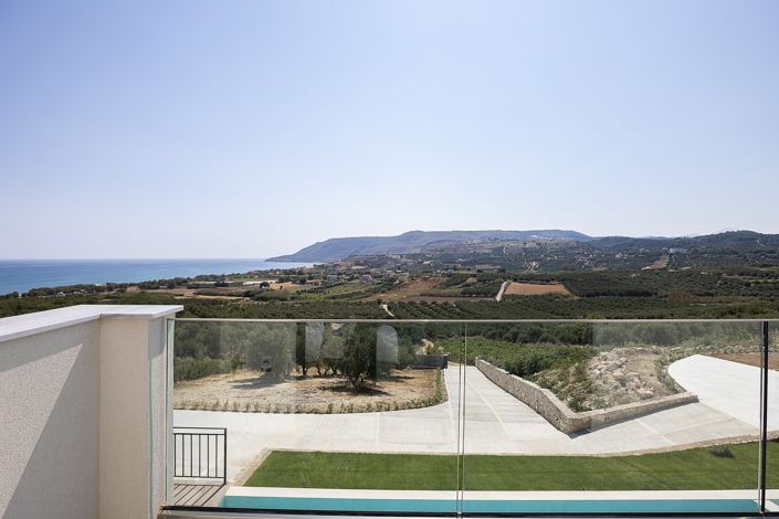 Image No.17-5 Bed House for sale