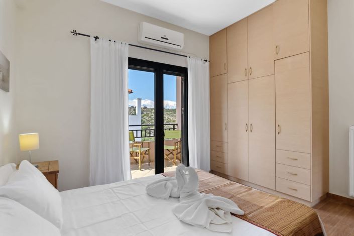 Image No.36-3 Bed House for sale