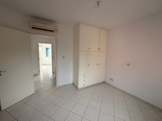 Image No.18-3 Bed Property for sale