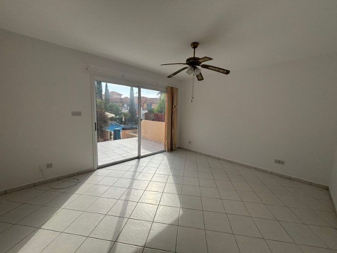 Image No.8-3 Bed Property for sale