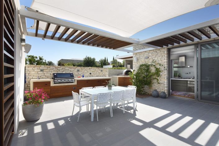 Image No.7-4 Bed Property for sale