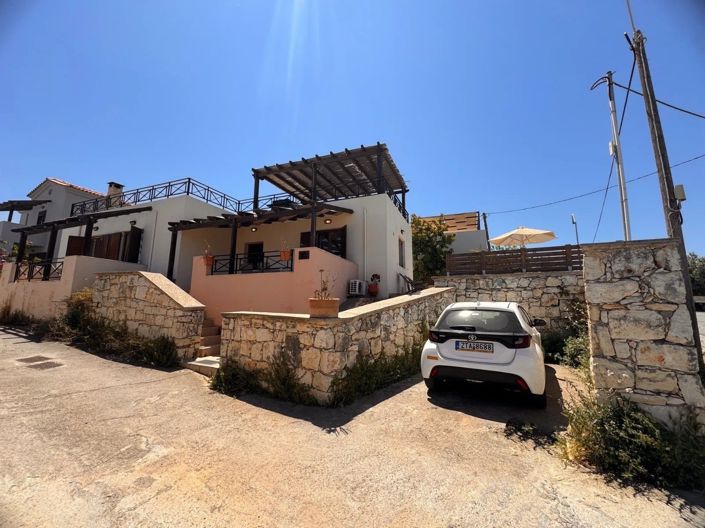 Image No.9-3 Bed House for sale