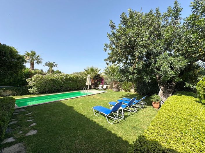 Image No.11-3 Bed House for sale