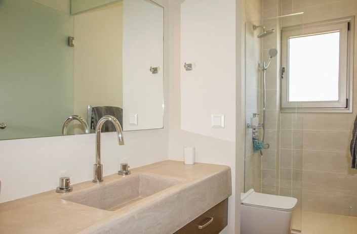 Image No.14-3 Bed House for sale